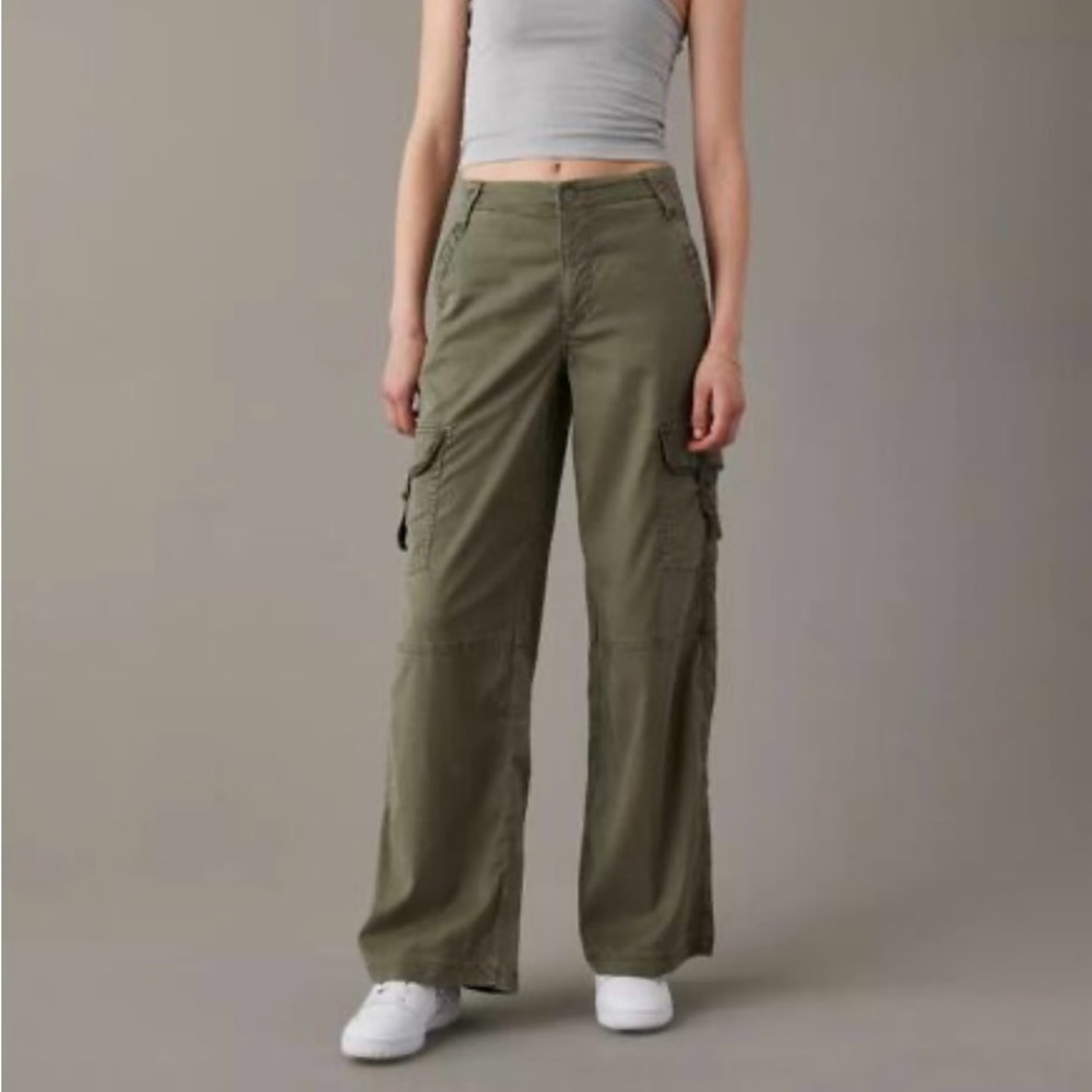 NWT- American Eagle, Dreamy Drape Baggy Wide Leg Pant